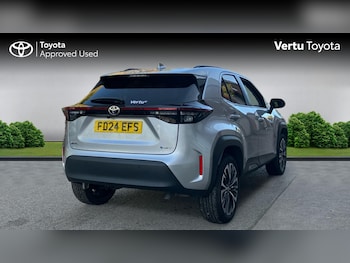 Used Toyota Yaris Cross 2024 for sale - 76413260: Photo