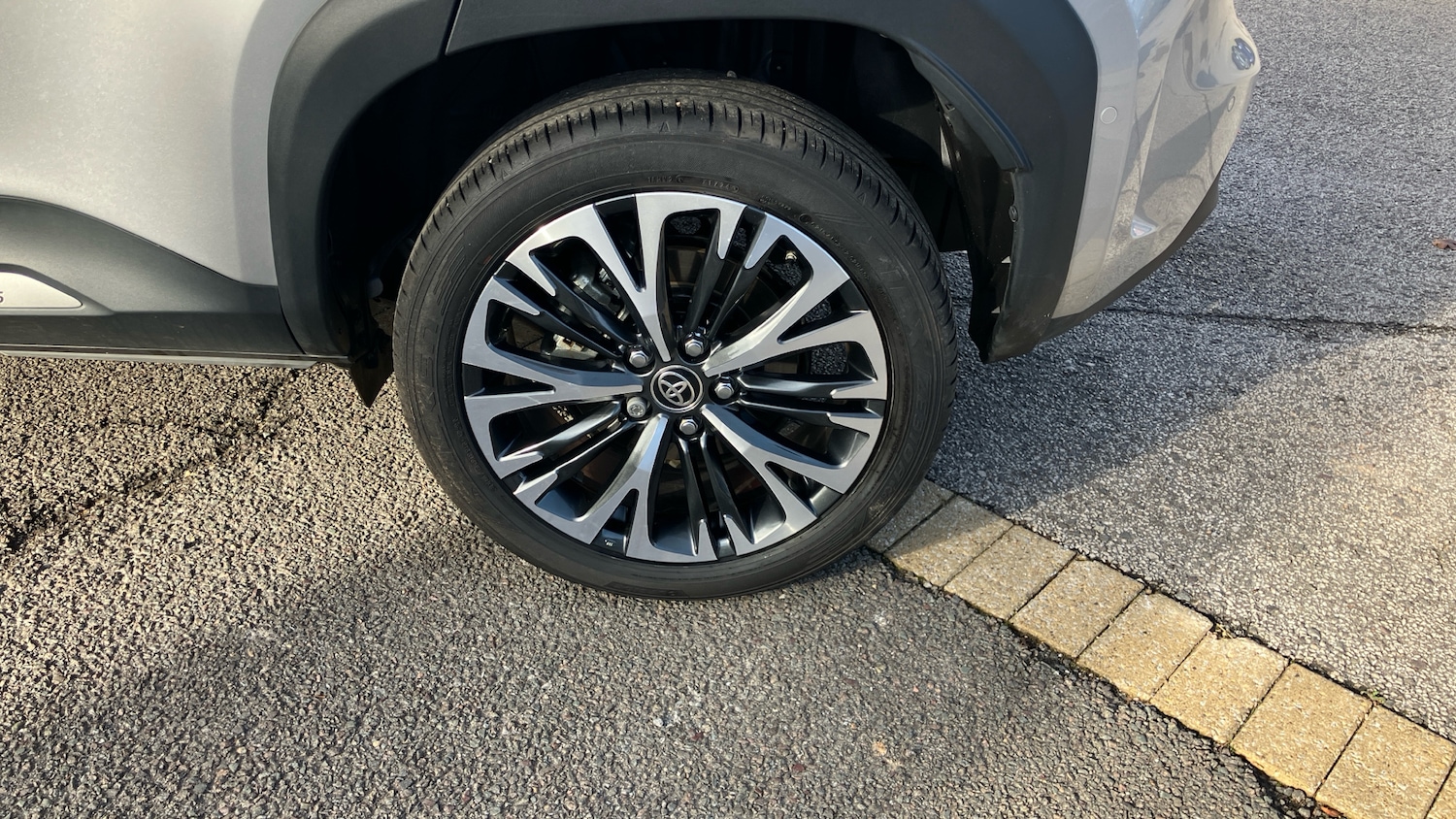 Used Toyota Yaris Cross 2024 for sale - 76413260: Photo 35