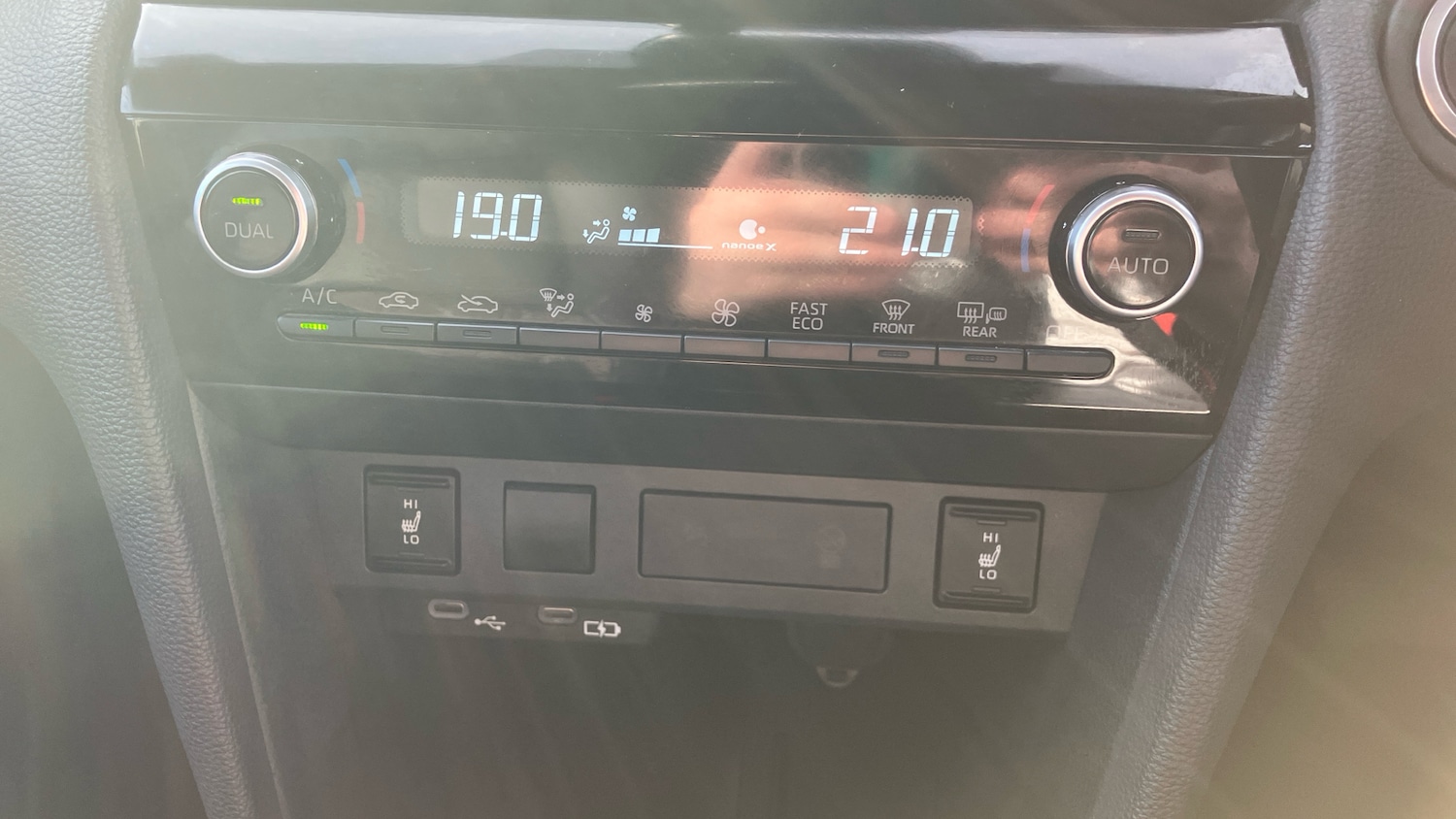 Used Toyota Yaris Cross 2024 for sale - 76413260: Photo 52