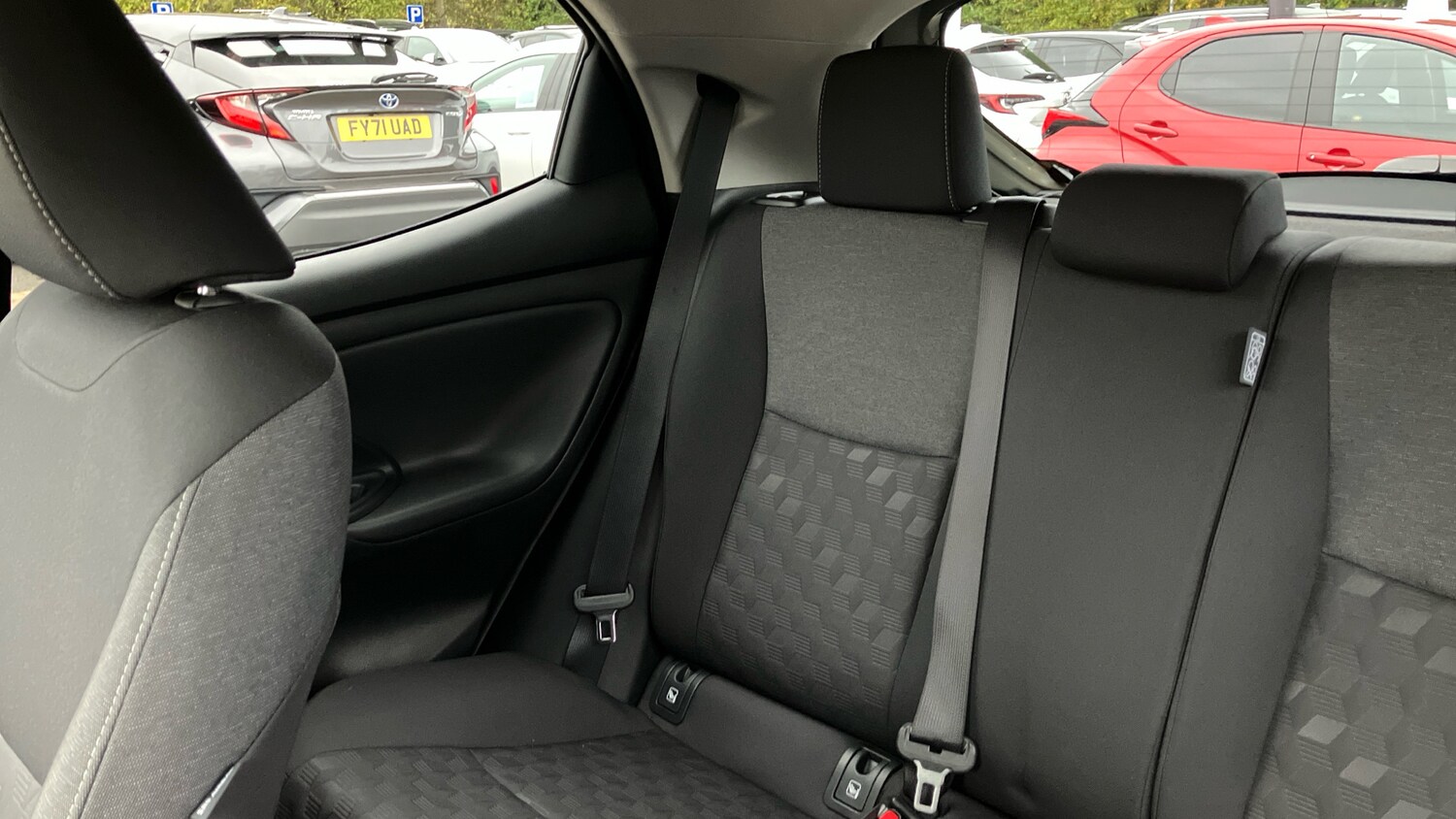 Used Toyota Yaris 2024 for sale - 76183140: Photo 20