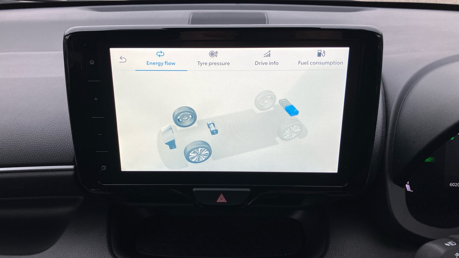 Used Toyota Yaris 2024 for sale - 76183140: Photo 24