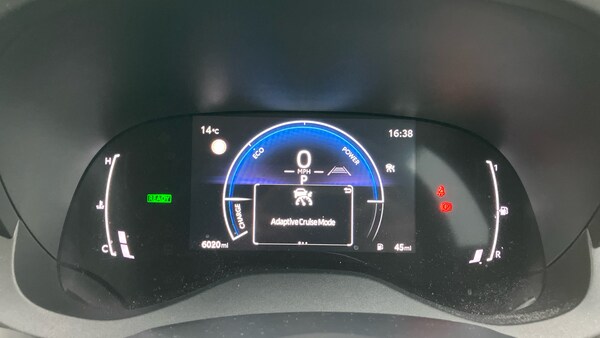 Used Toyota Yaris 2024 for sale - 76183140: Photo 35