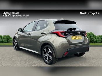 Used Toyota Yaris 2024 for sale - 76183140: Photo 4
