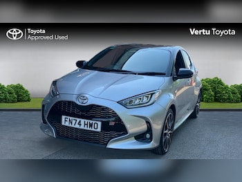 Used Toyota Yaris 2024 for sale - 78993074: Photo