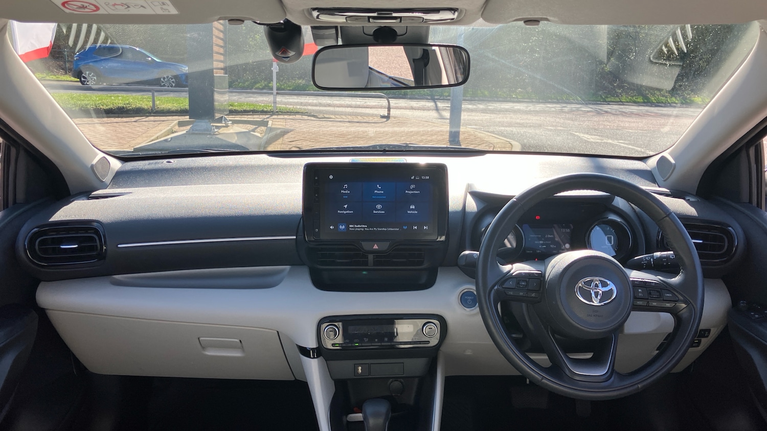 Used Toyota Yaris 2022 for sale - 77945950: Photo 5