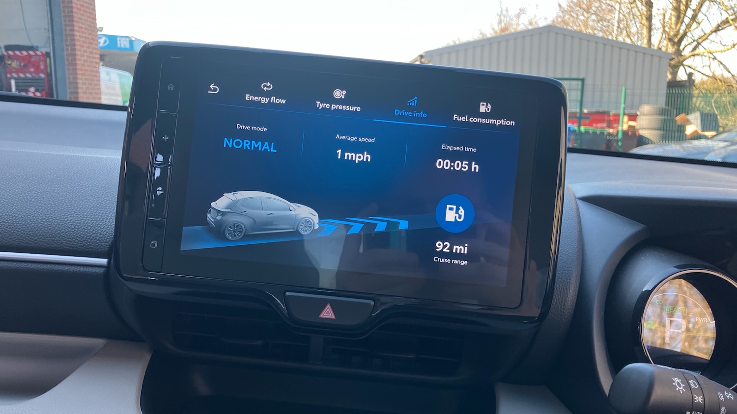 Used Toyota Yaris 2022 for sale - 77945950: Photo 53