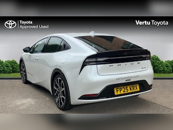 Used Toyota Prius 2025 for sale - 76101269: Photo 4