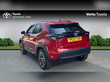 Used Toyota Yaris Cross 2023 for sale - 79054210: Photo