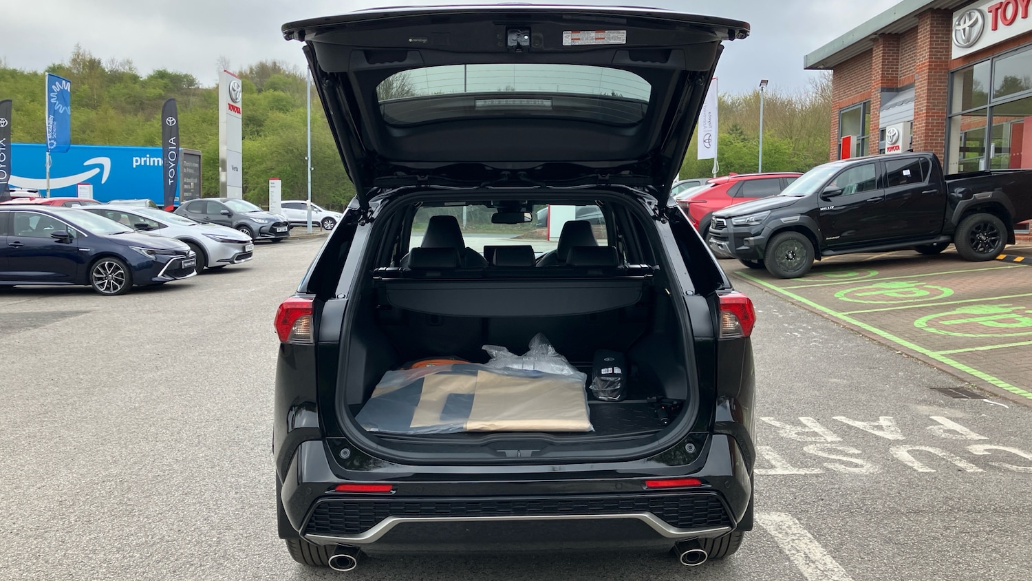 Used Toyota RAV4 2025 for sale - 76682256: Photo 14