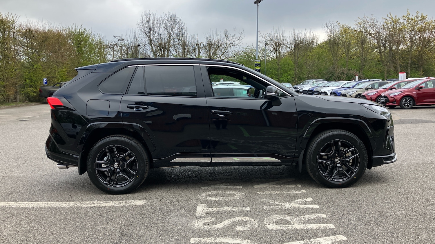 Used Toyota RAV4 2025 for sale - 76682256: Photo 16
