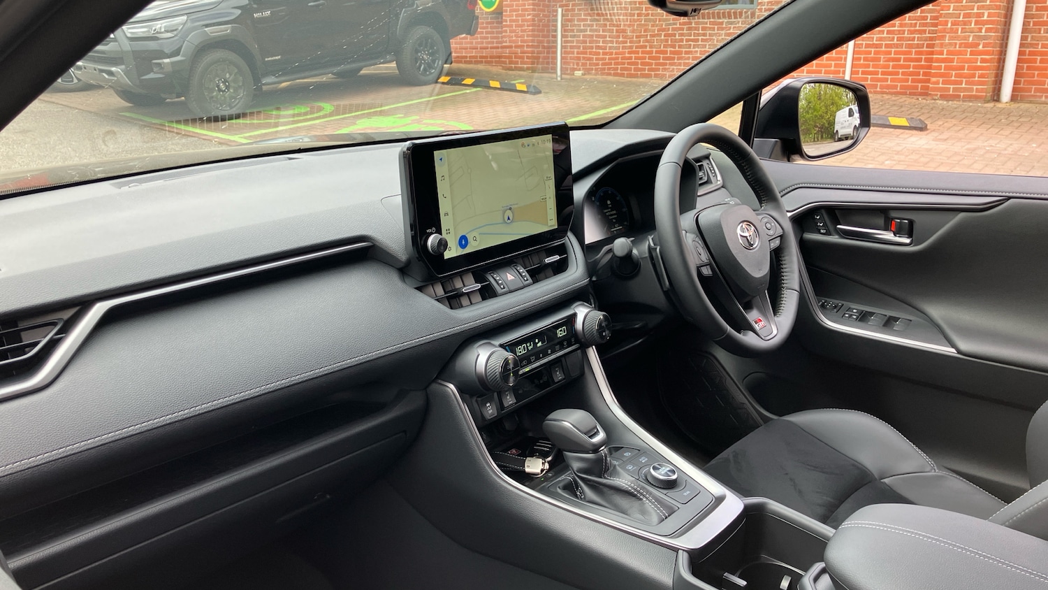 Used Toyota RAV4 2025 for sale - 76682256: Photo 45