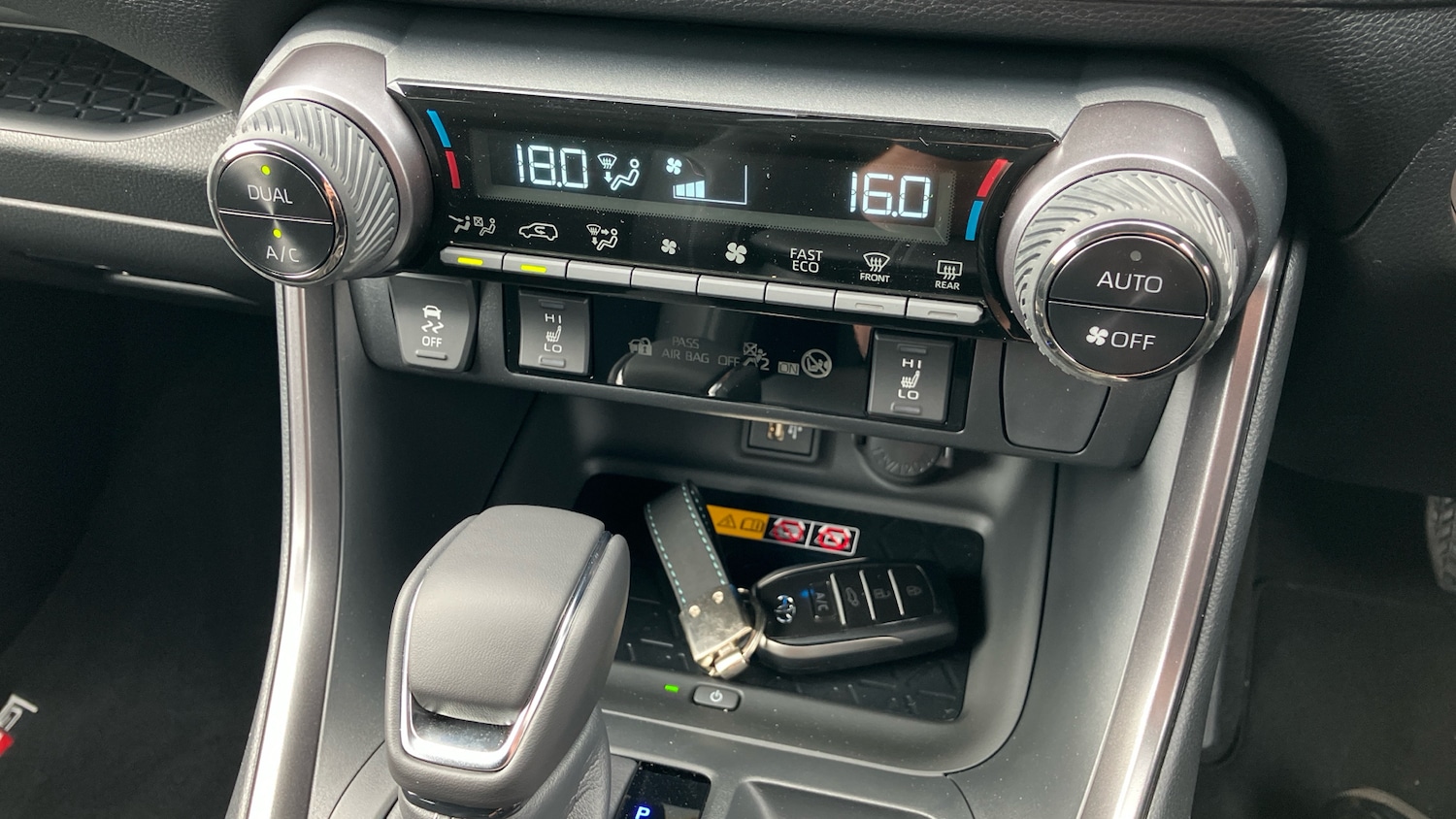 Used Toyota RAV4 2025 for sale - 76682256: Photo 54