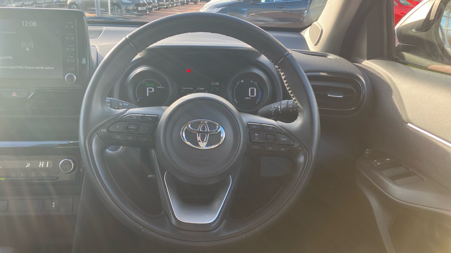 Used Toyota Yaris Cross 2023 for sale - 77530178: Photo 8