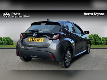 Used Toyota Yaris 2023 for sale - 78106168: Photo