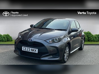 Used Toyota Yaris 2023 for sale - 78106168: Photo