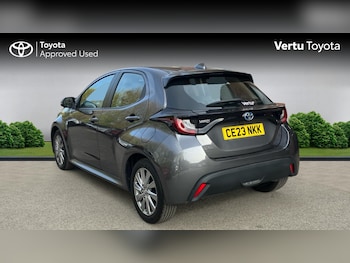 Used Toyota Yaris 2023 for sale - 78106168: Photo