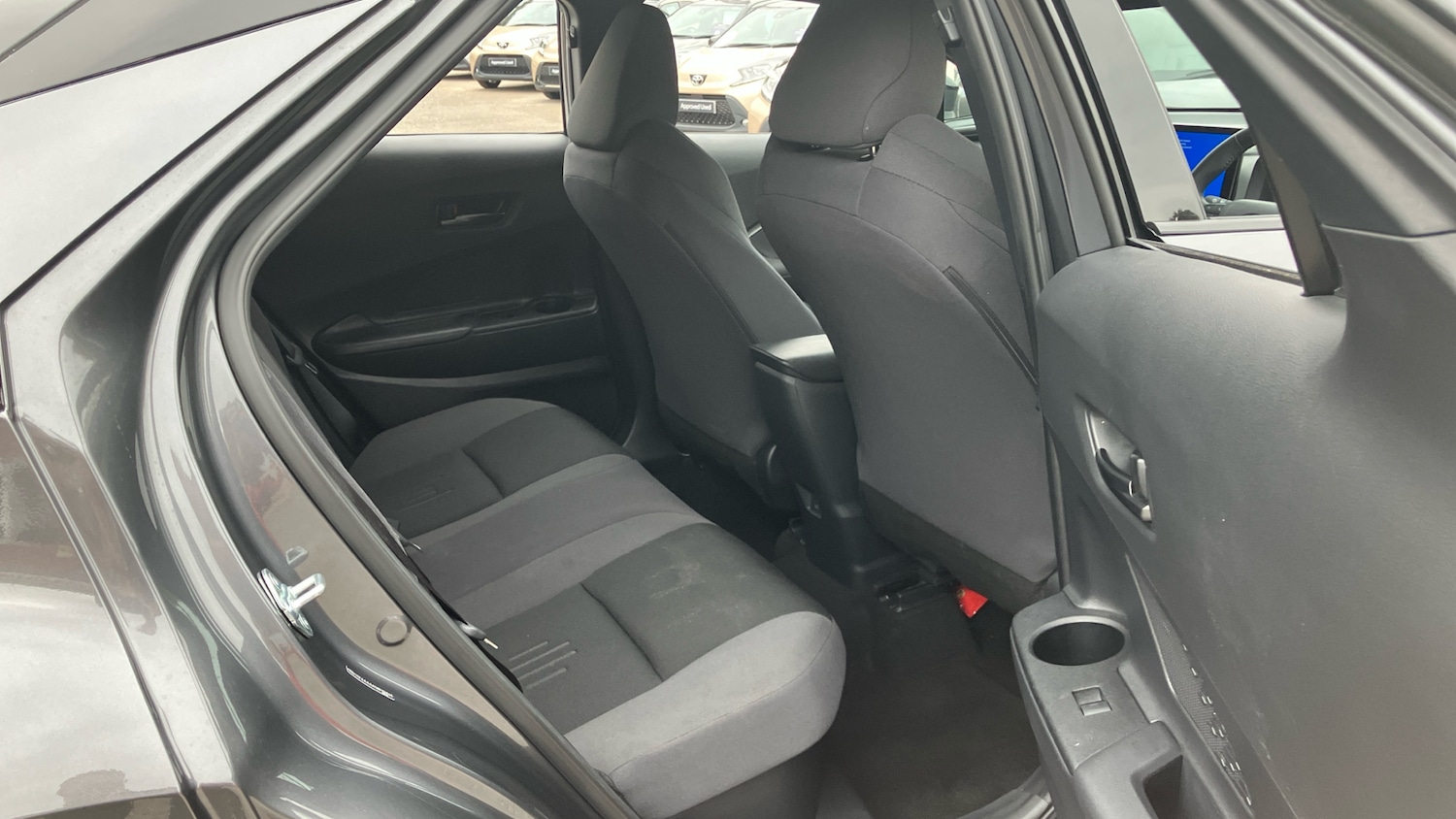 Used Toyota C-HR 2025 for sale - 76146434: Photo 12