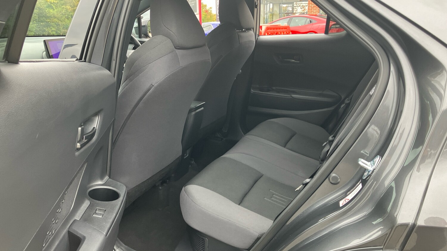 Used Toyota C-HR 2025 for sale - 76146434: Photo 13