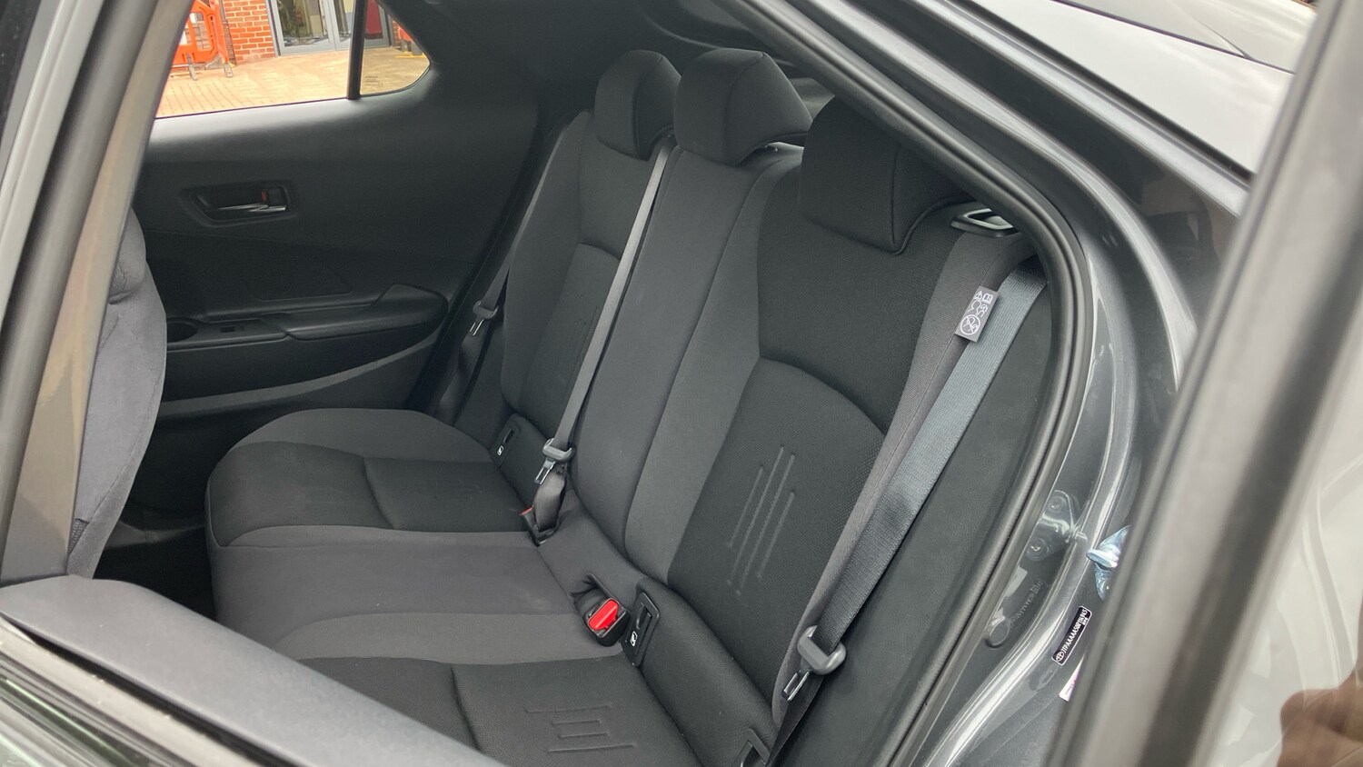 Used Toyota C-HR 2025 for sale - 76146434: Photo 40