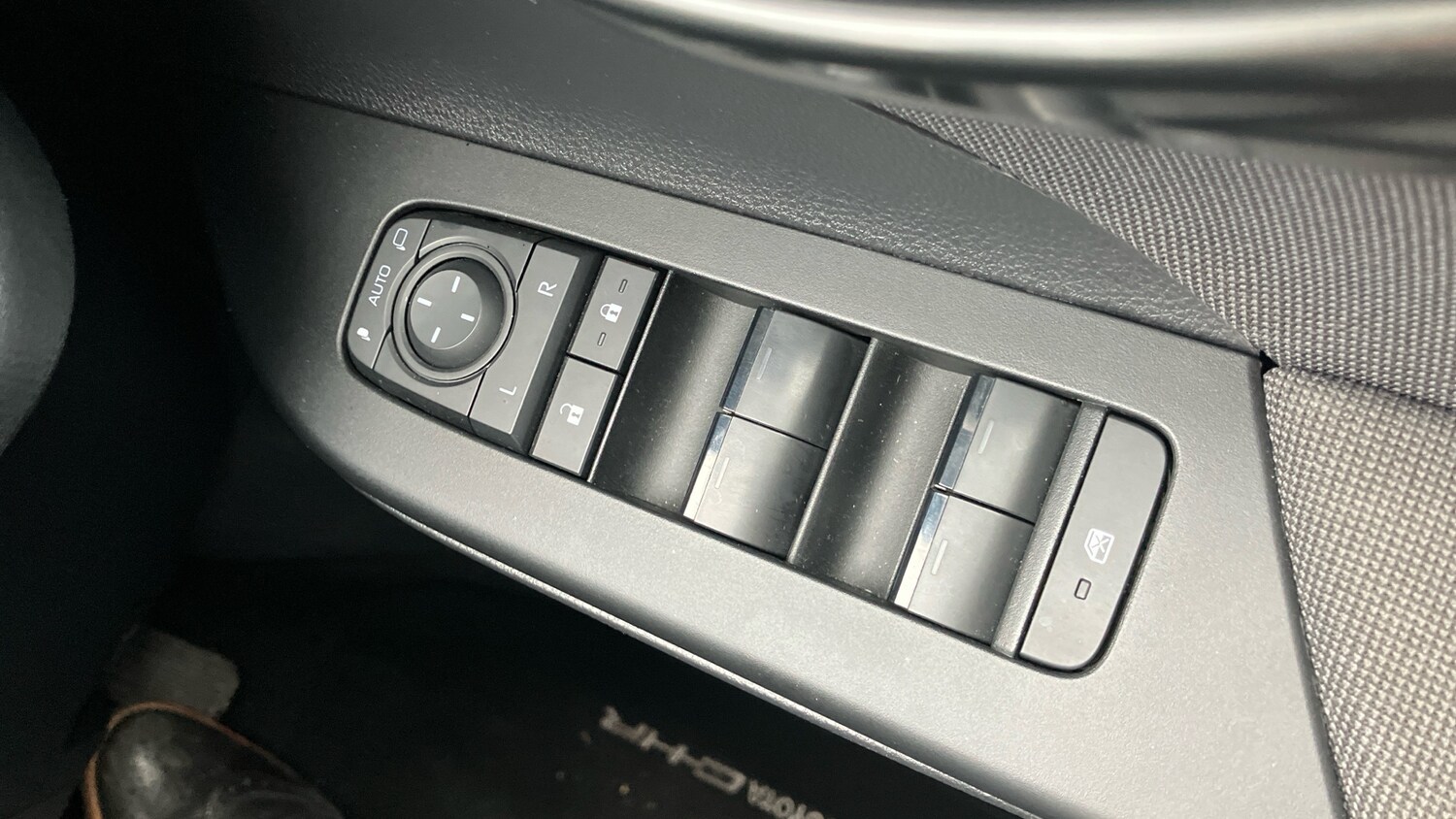 Used Toyota C-HR 2025 for sale - 76146434: Photo 48