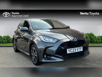 Used Toyota Yaris 2023 for sale - 79082409: Photo
