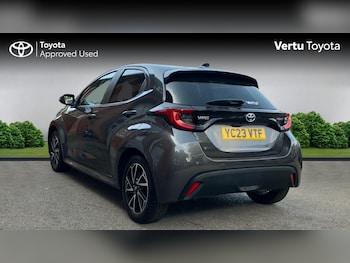 Used Toyota Yaris 2023 for sale - 79082409: Photo