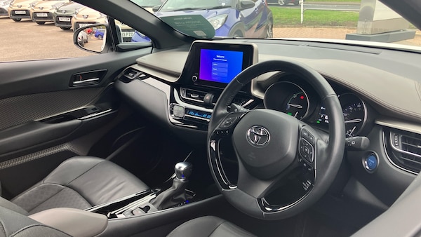 Used Toyota C-HR 2022 for sale - 76079681: Photo 40