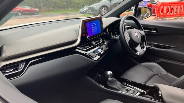 Used Toyota C-HR 2022 for sale - 76079681: Photo 44
