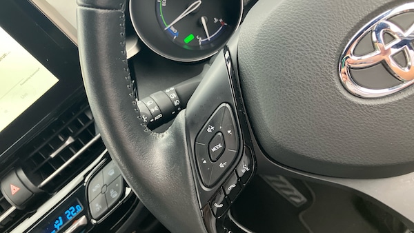 Used Toyota C-HR 2022 for sale - 76079681: Photo 45
