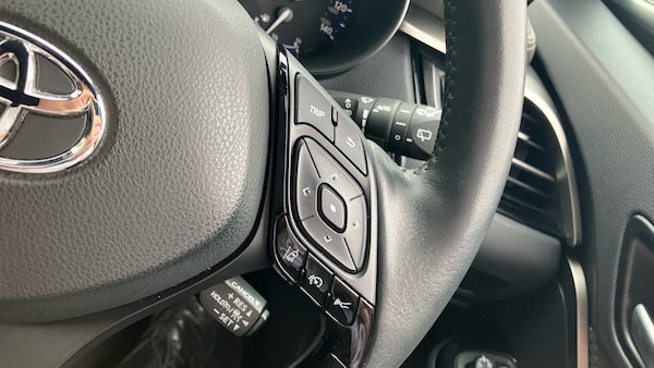 Used Toyota C-HR 2022 for sale - 76079681: Photo 46
