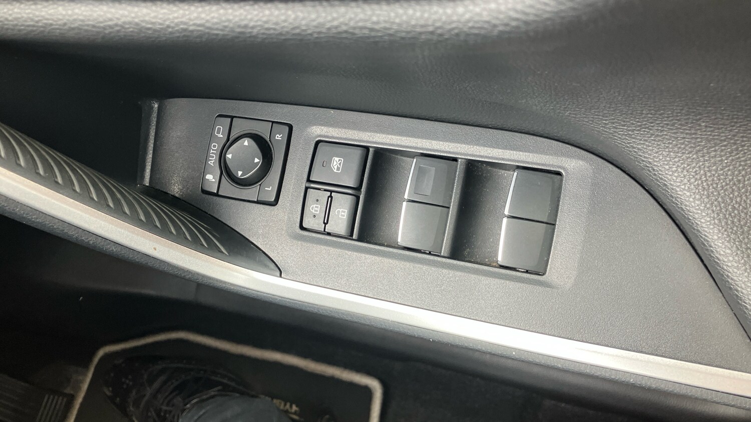 Used Toyota RAV4 2021 for sale - 77831642: Photo 50