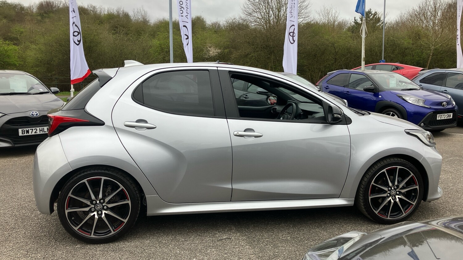 Used Toyota Yaris 2023 for sale - 77998213: Photo 16