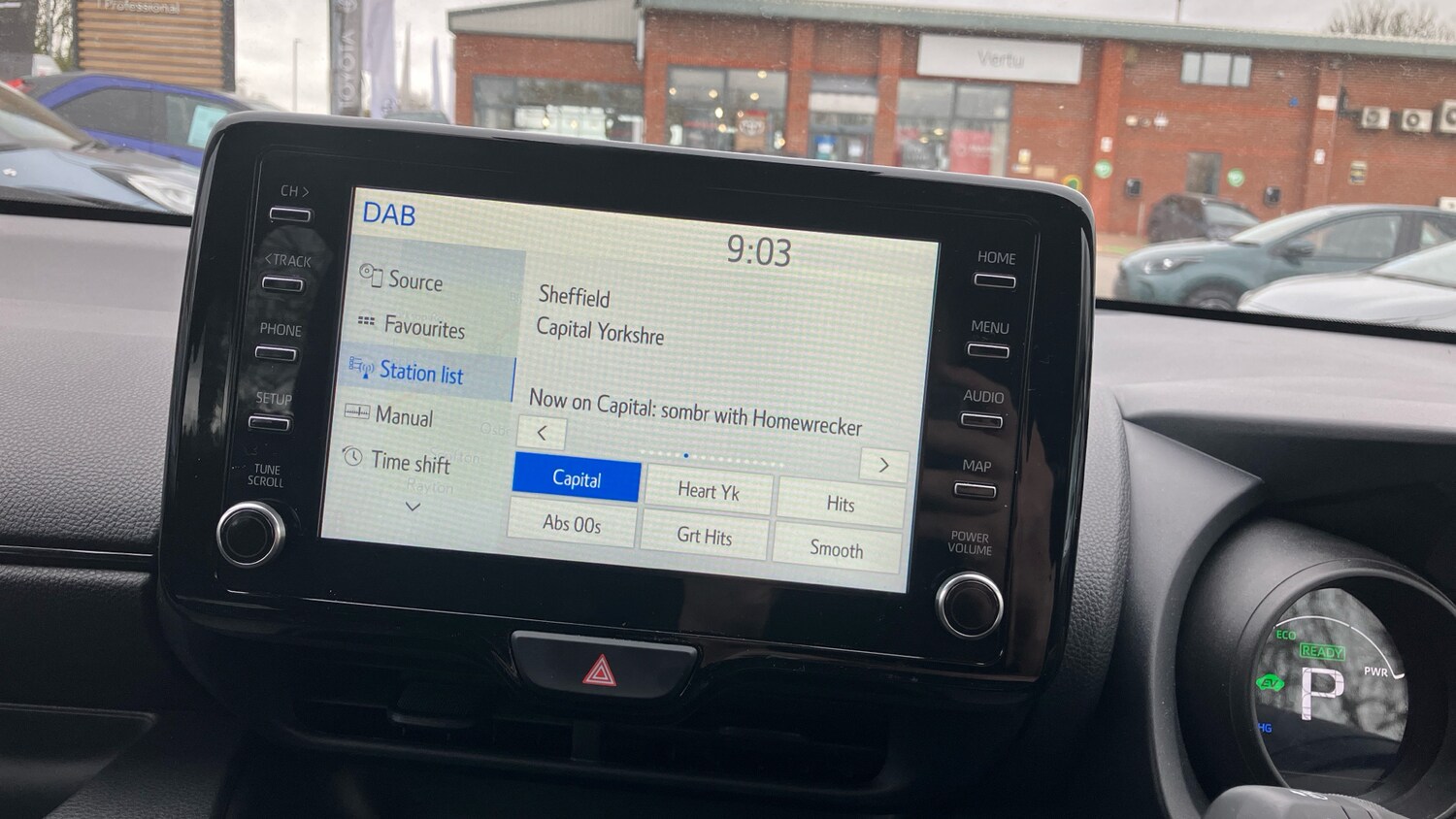 Used Toyota Yaris 2023 for sale - 77998213: Photo 26