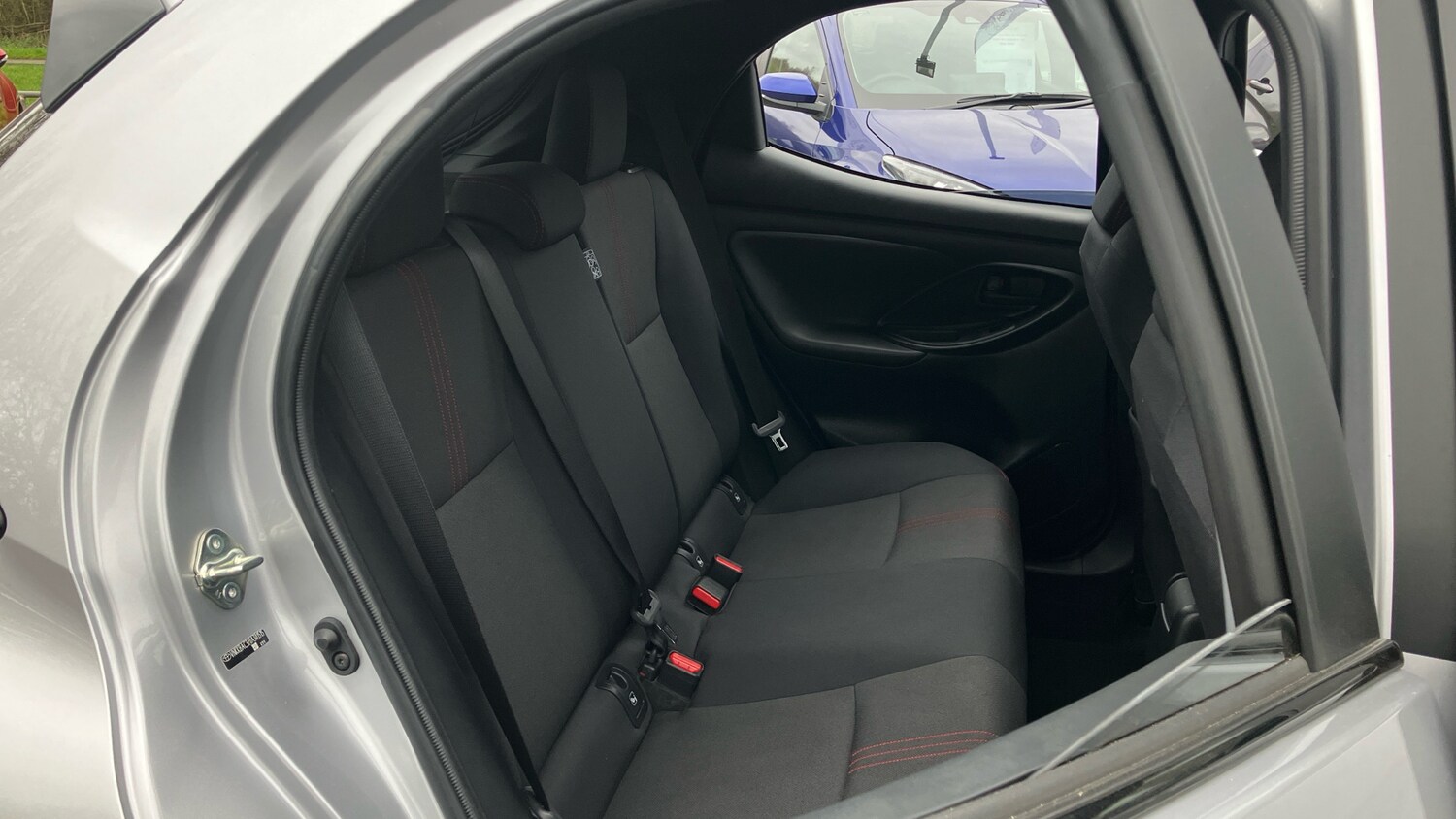 Used Toyota Yaris 2023 for sale - 77998213: Photo 37