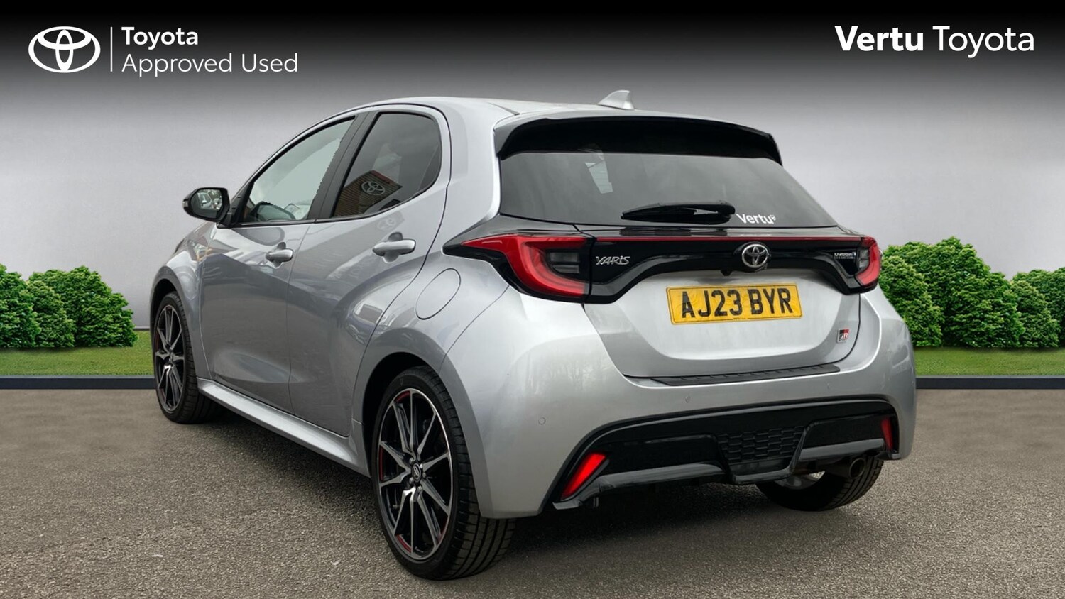 Used Toyota Yaris 2023 for sale - 77998213: Photo 4