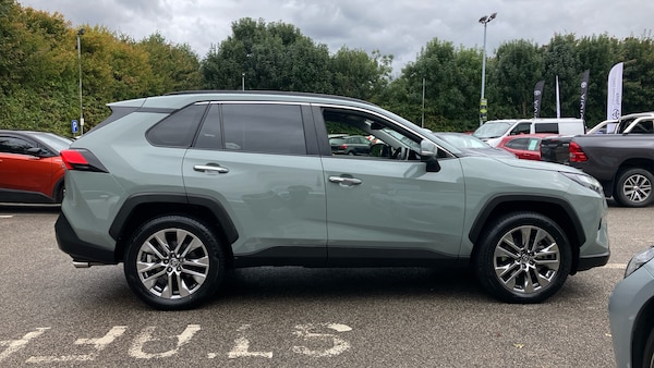Used Toyota RAV4 2022 for sale - 76064080: Photo 16