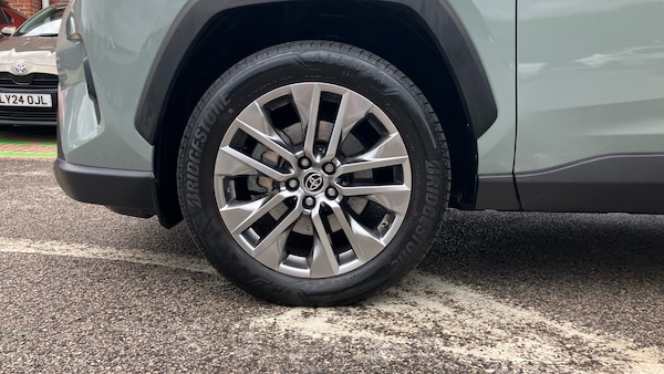 Used Toyota RAV4 2022 for sale - 76064080: Photo 18