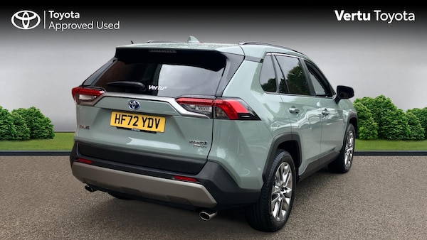 Used Toyota RAV4 2022 for sale - 76064080: Photo 2