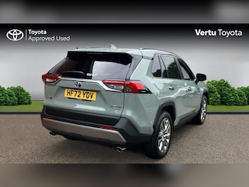 Used Toyota RAV4 2022 for sale - 76064080: Photo 2