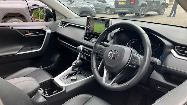 Used Toyota RAV4 2022 for sale - 76064080: Photo 40