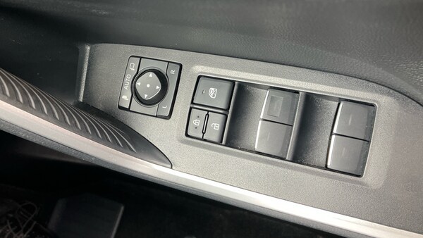 Used Toyota RAV4 2022 for sale - 76064080: Photo 50