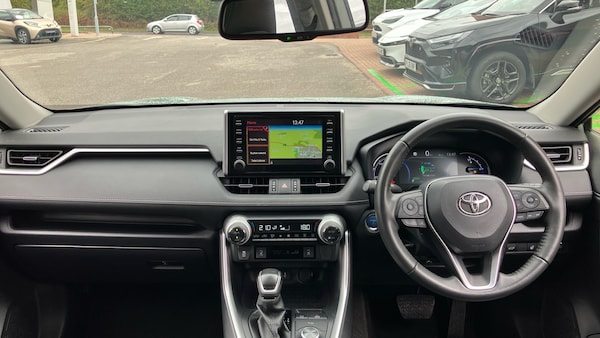 Used Toyota RAV4 2022 for sale - 76064080: Photo 5