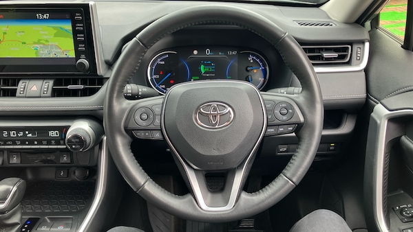 Used Toyota RAV4 2022 for sale - 76064080: Photo 8