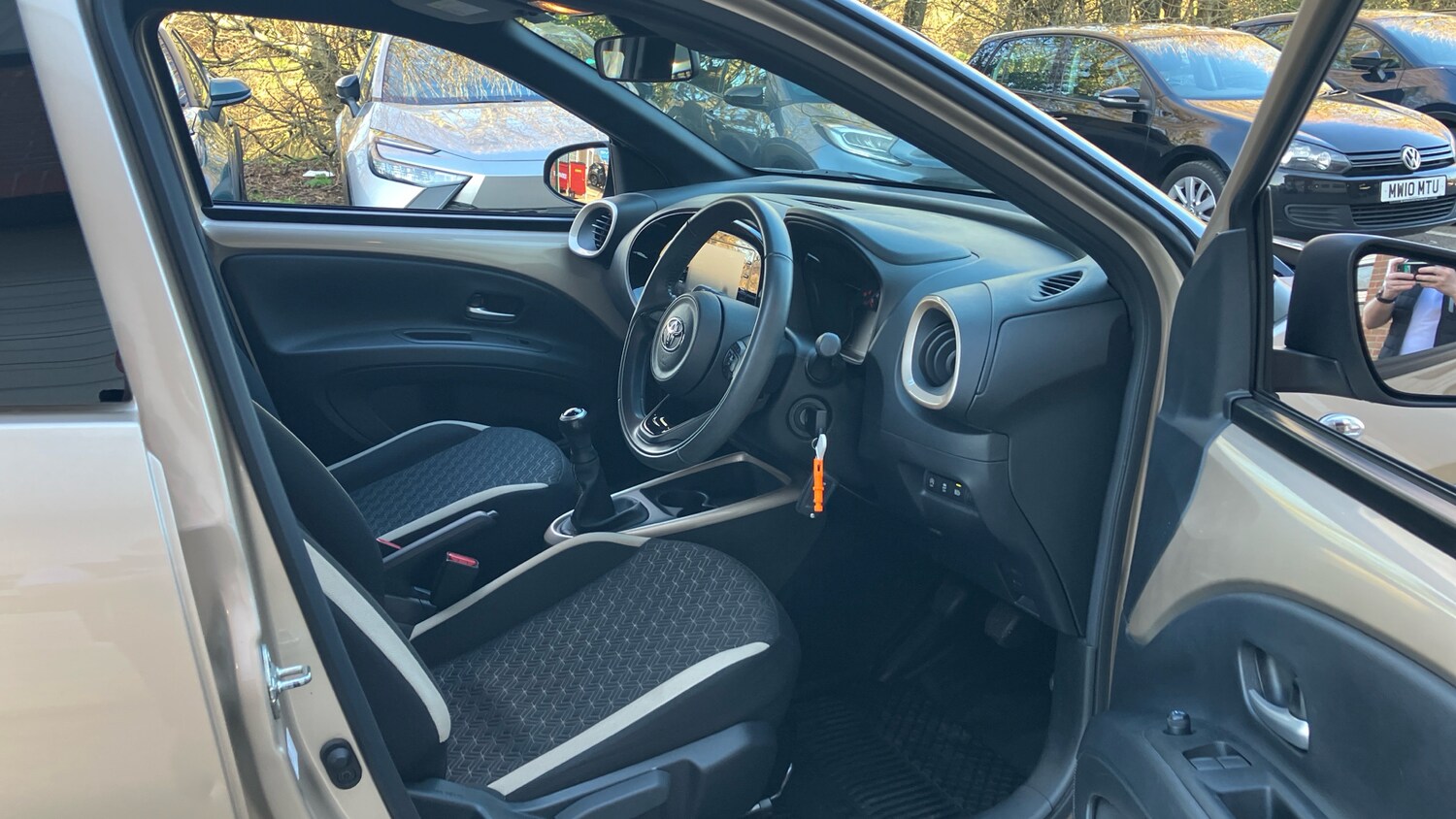 Used Toyota Aygo X 2023 for sale - 77759115: Photo 11