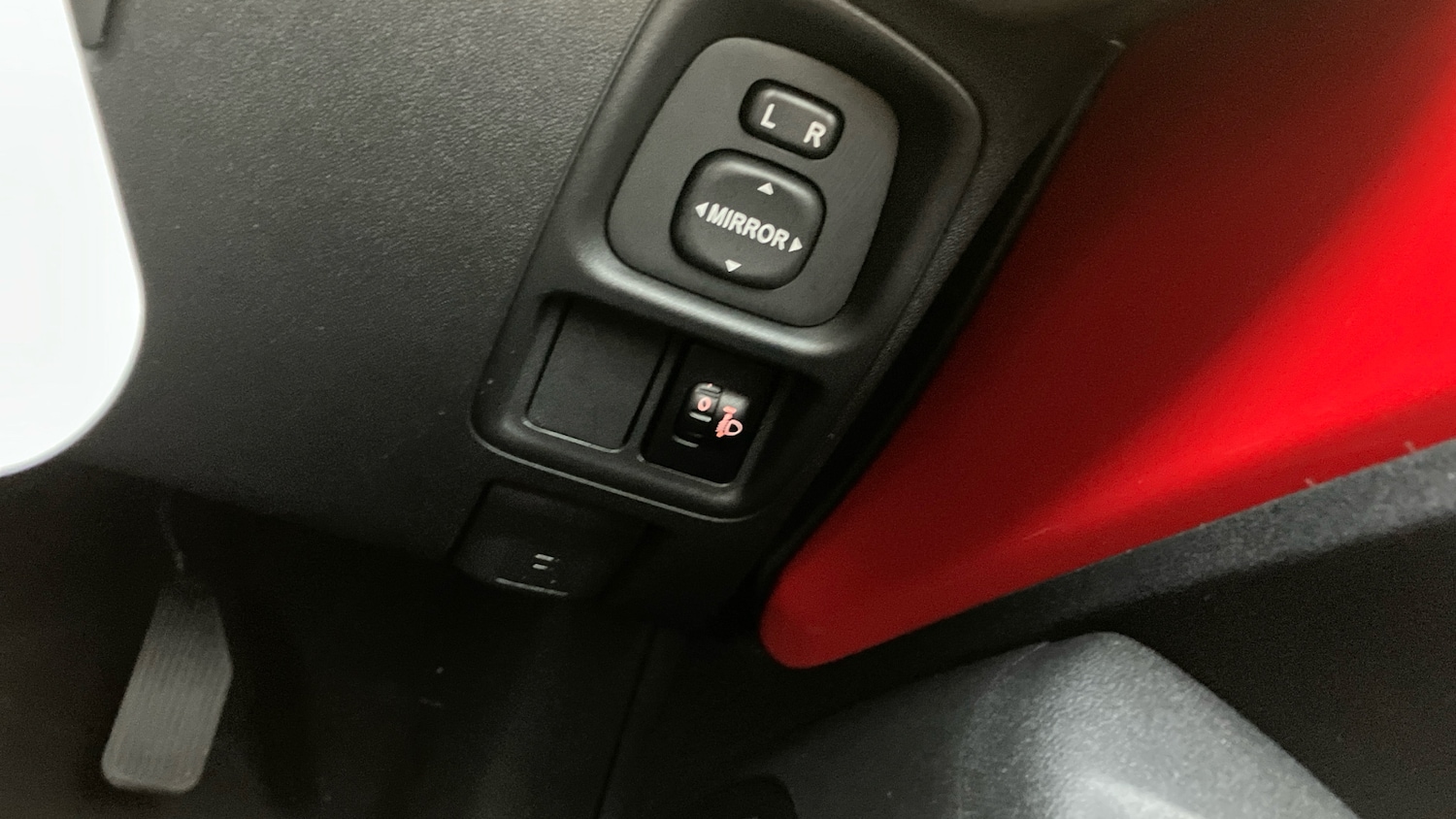 Used Toyota AYGO 2020 for sale - 77180651: Photo 40