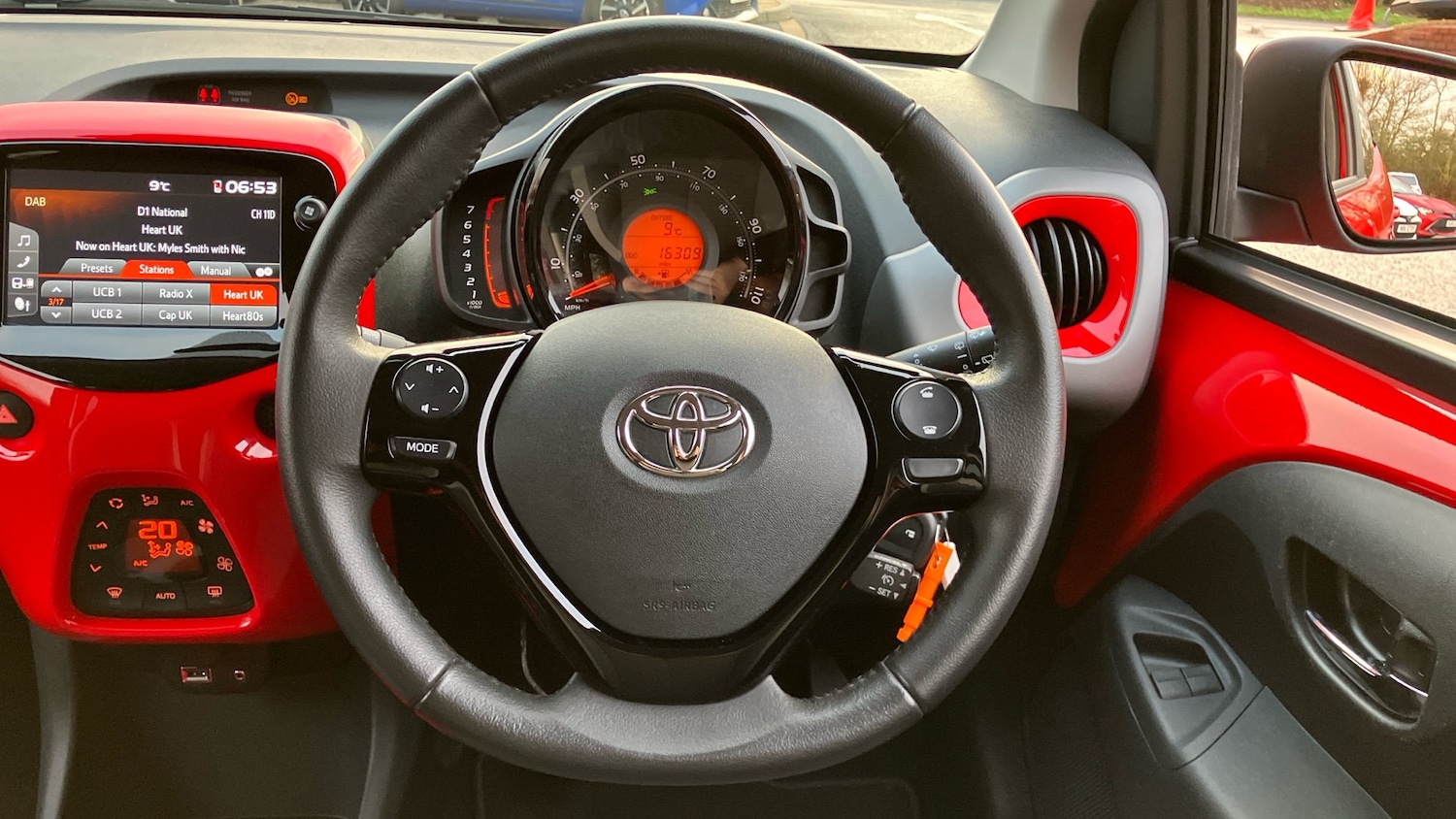 Used Toyota AYGO 2020 for sale - 77180651: Photo 6