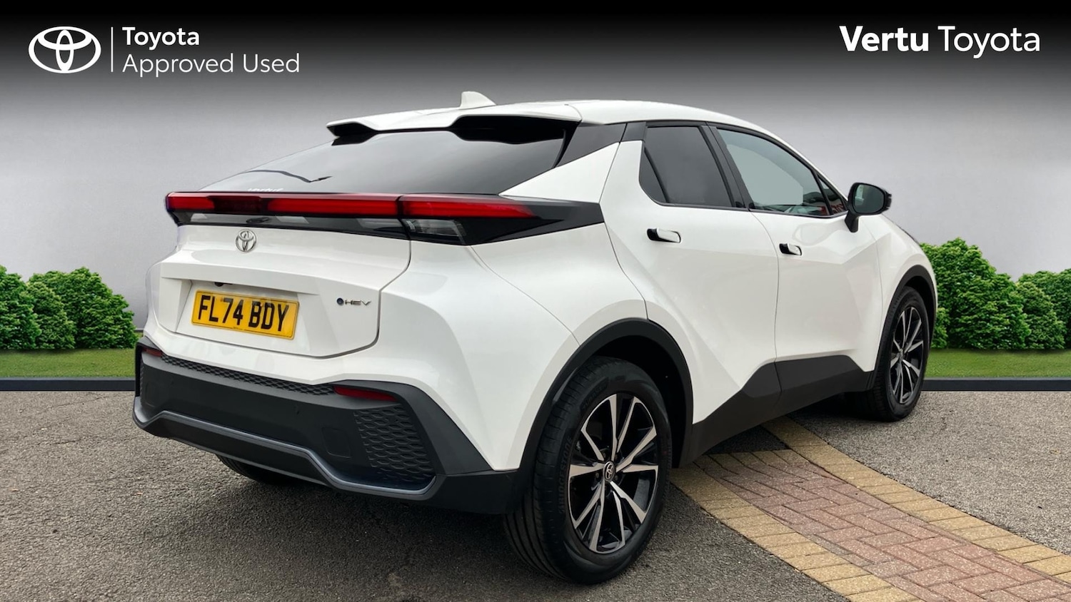 Used Toyota C-HR 2024 for sale - 76588514: Photo 2