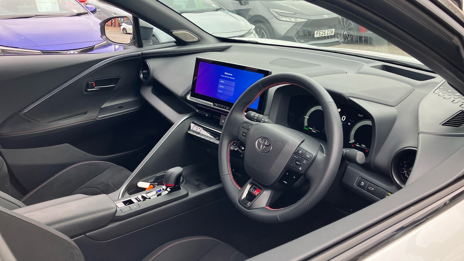 Used Toyota C-HR 2024 for sale - 77763375: Photo 37