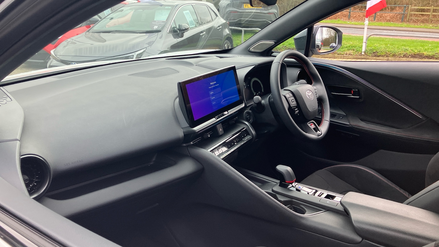 Used Toyota C-HR 2024 for sale - 77763375: Photo 41