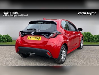 Used Toyota Yaris 2023 for sale - 78974191: Photo